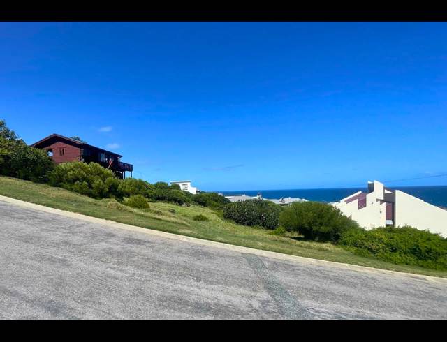 869M² VACANT LAND FOR SALE IN DANA BAY